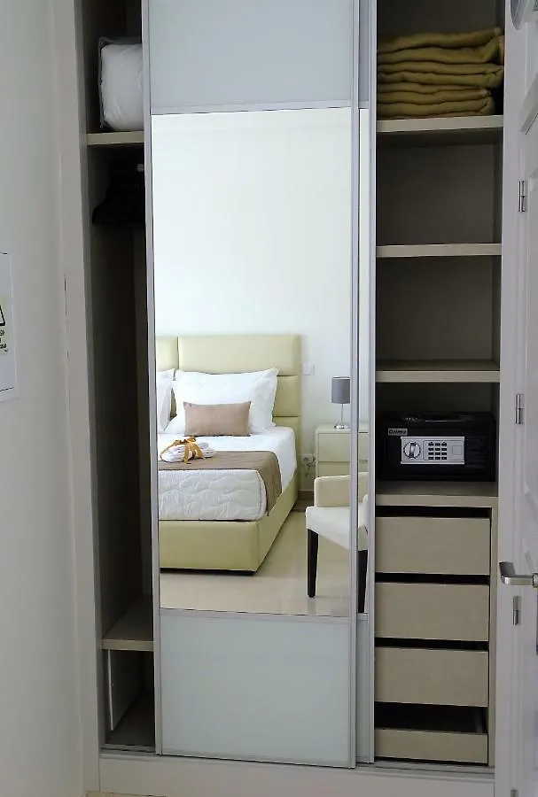 Bowen, Luxury Suites Lagos 0*,